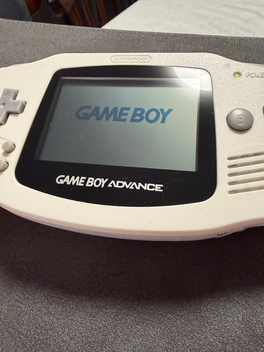 GAME BOY ADVANCE ARCTIC WHITE AGB-001
